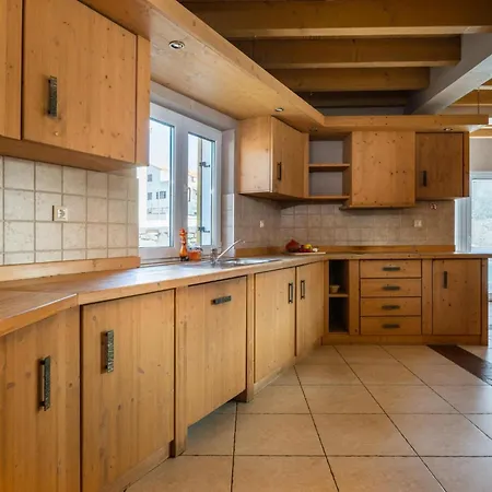 Holiday home Chiara Mit 6 Schlafzimmern In Meeresnaehe By Interhome