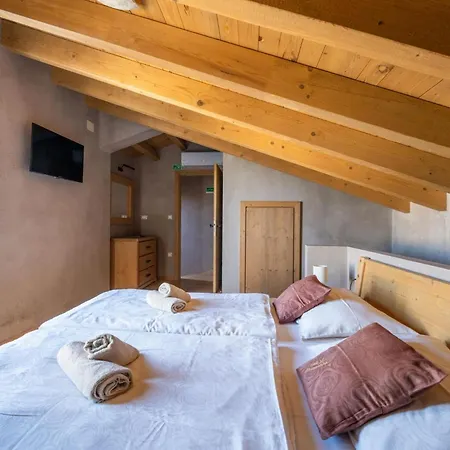 Chiara Mit 6 Schlafzimmern In Meeresnaehe By Interhome Holiday home *